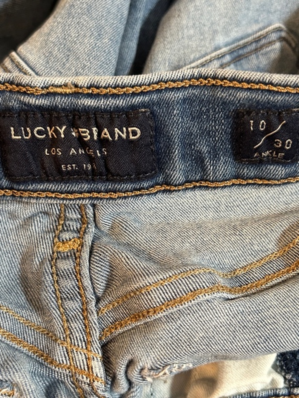 Lucky Brand Women’s Classic High-Rise Bridgette Blue Skinny Jeans Size 10/30 - Picture 3 of 7